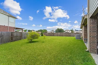 18206 Noble Forest Drive, Humble, TX 77346 - Photo 23