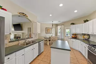 18206 Noble Forest Dr, Humble, TX 77346 - Photo 9