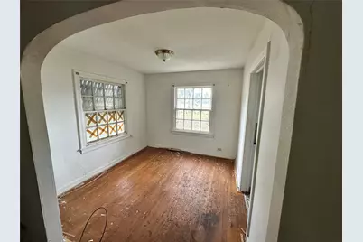 2015 Des Jardines Street, Houston, TX 77023 - Photo 17