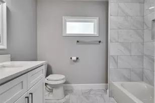 203 22nd Ave N, Texas City, TX 77590 - Photo 15