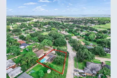203 22nd Avenue N, Texas City, TX 77590 - Photo 31