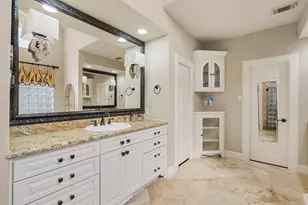 162 N Taylor Point Dr, The Woodlands, TX 77382 - Photo 19
