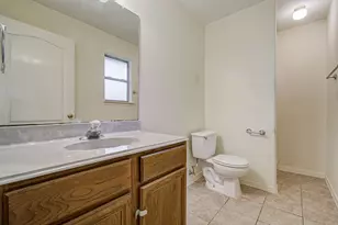 12203 Heritage Grove Dr, Houston, TX 77066 - Photo 9