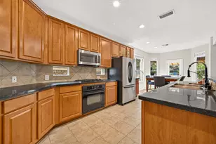 31 W Prairie Dawn Cir, Conroe, TX 77385 - Photo 11