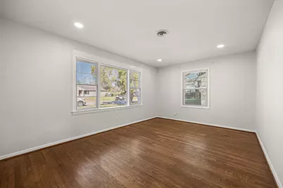 6619 Maybank Drive, Houston, TX 77055 - Photo 5