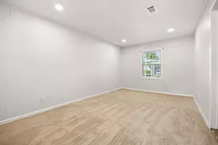 6619 Maybank Dr, Houston, TX 77055 - Photo 11