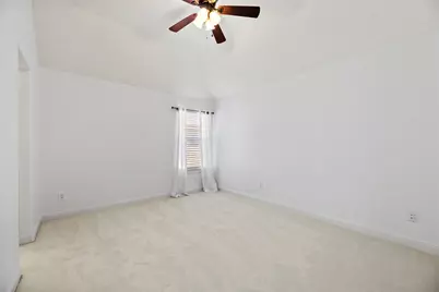 9210 Cold Hollow Lane, Missouri City, TX 77459 - Photo 27