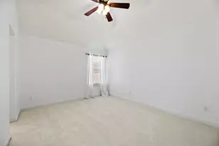 9210 Cold Hollow Ln, Missouri City, TX 77459 - Photo 27