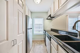 402 Post Office, Galveston, TX 77550 - Photo 11