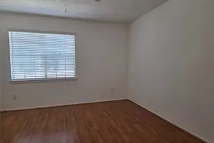 12177 Sharpview Dr, Houston, TX 77072 - Photo 11