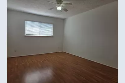 12177 Sharpview Drive, Houston, TX 77072 - Photo 15