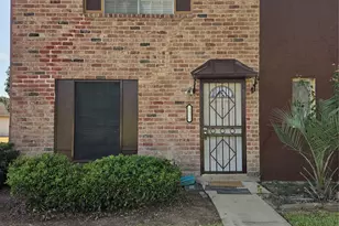 12177 Sharpview Dr, Houston, TX 77072 - Photo 3