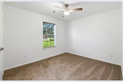 609 Washington Avenue, Anahuac, TX 77514 - Photo 35
