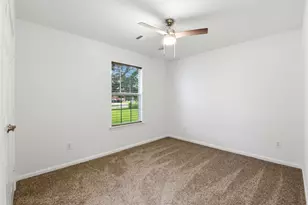609 Washington Ave, Anahuac, TX 77514 - Photo 35