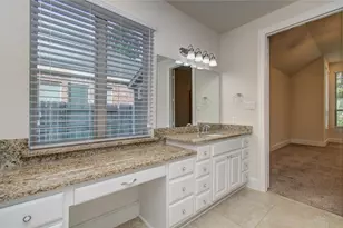 10202 S Goshawk Trl, Conroe, TX 77385 - Photo 21