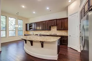 10202 S Goshawk Trl, Conroe, TX 77385 - Photo 11
