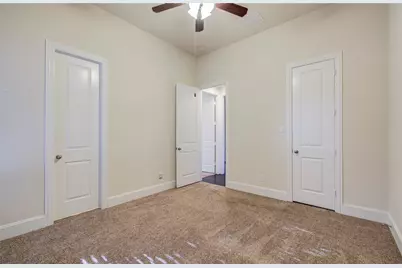 10202 S Goshawk Trail, Conroe, TX 77385 - Photo 29