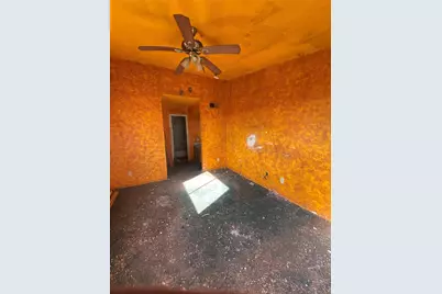 10555 Turtlewood Court #1905, Houston, TX 77072 - Photo 5