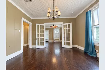 4417 Avenue O 1/2, Galveston, TX 77550 - Photo 9