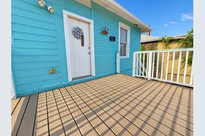4417 Avenue O 1/2, Galveston, TX 77550 - Photo 7