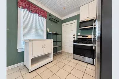 4417 Avenue O 1/2, Galveston, TX 77550 - Photo 15