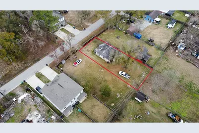 8118 Caddo Road, Houston, TX 77078 - Photo 5