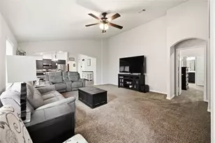712 Rim Water Dr, Alvin, TX 77511 - Photo 5