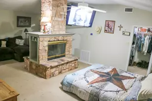 146 Creekside Dr, Onalaska, TX 77360 - Photo 13