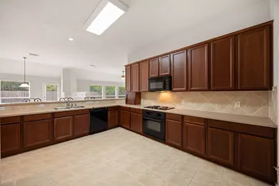 30607 Hackinson Drive, Spring, TX 77386 - Photo 7