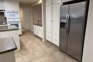 2402 Cypress St, Galveston, TX 77551 - Photo 17