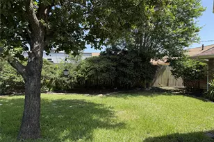 2402 Cypress St, Galveston, TX 77551 - Photo 29