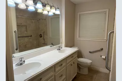 2402 Cypress Street, Galveston, TX 77551 - Photo 9