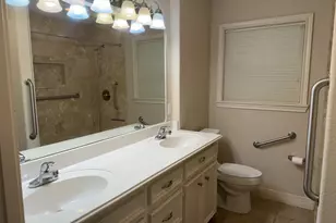 2402 Cypress St, Galveston, TX 77551 - Photo 9