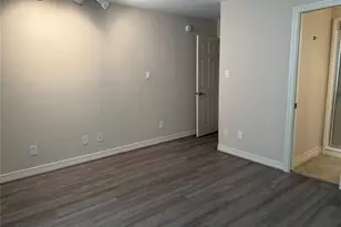 2402 Cypress St, Galveston, TX 77551 - Photo 13