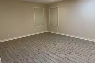 2402 Cypress St, Galveston, TX 77551 - Photo 5