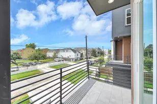 1601 W 25th St, Houston, TX 77008 - Photo 21