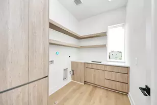1601 W 25th St, Houston, TX 77008 - Photo 33