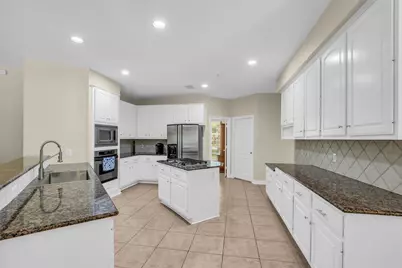 10419 Clubhouse Circle, Magnolia, TX 77354 - Photo 13