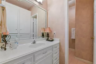3522 Emerald Falls Ct, Houston, TX 77059 - Photo 9