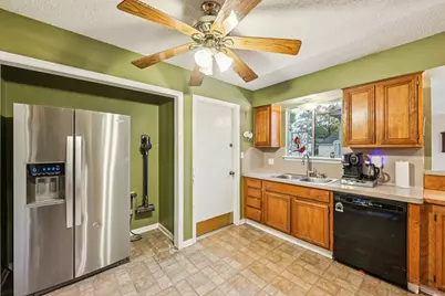 2918 Crest Park Drive, Houston, TX 77082 - Photo 19