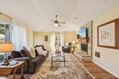 2918 Crest Park Drive, Houston, TX 77082 - Photo 7