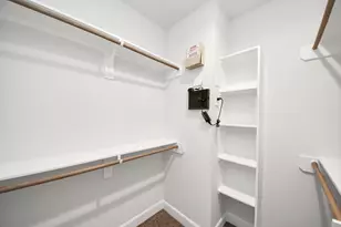 2719 Clinton Dr, Houston, TX 77020 - Photo 29