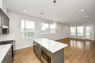 2719 Clinton Dr, Houston, TX 77020 - Photo 15