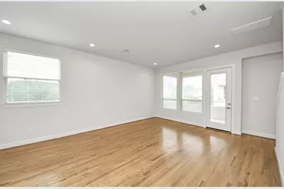 2719 Clinton Drive, Houston, TX 77020 - Photo 19