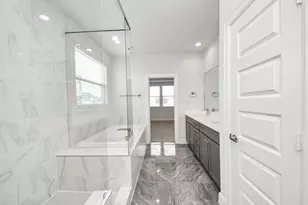 2719 Clinton Dr, Houston, TX 77020 - Photo 25