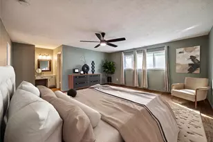 13050 Trail Hollow Dr, Houston, TX 77079 - Photo 21