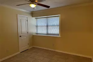 330 Maybrook Dr, Houston, TX 77015 - Photo 17