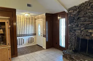 330 Maybrook Dr, Houston, TX 77015 - Photo 11