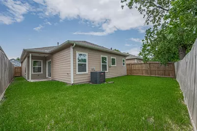 7981 Saint Louis Street, Houston, TX 77028 - Photo 39