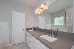 7981 St Louis St, Houston, TX 77028 - Photo 25